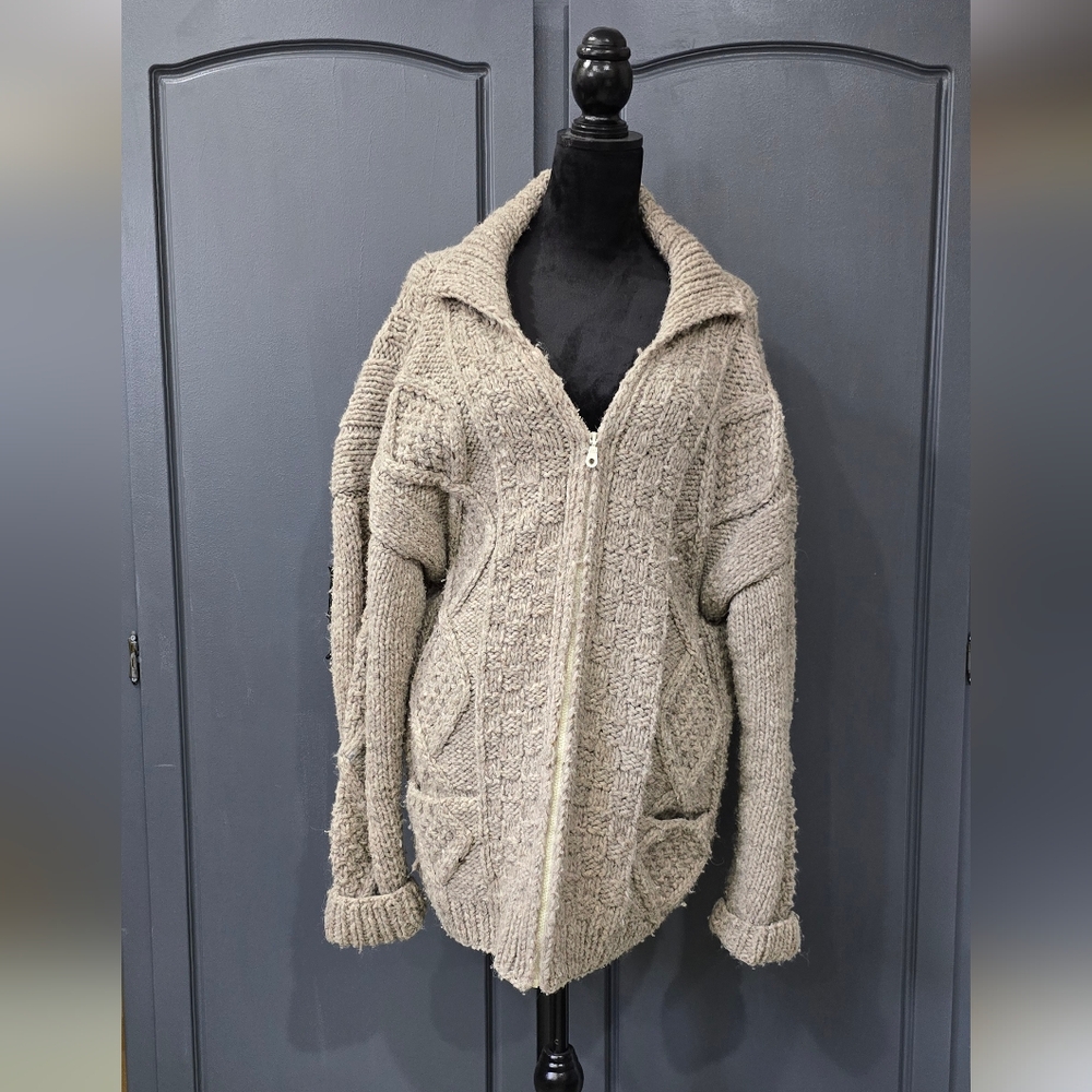 Cozy Wool Zipper Sweater - Gray